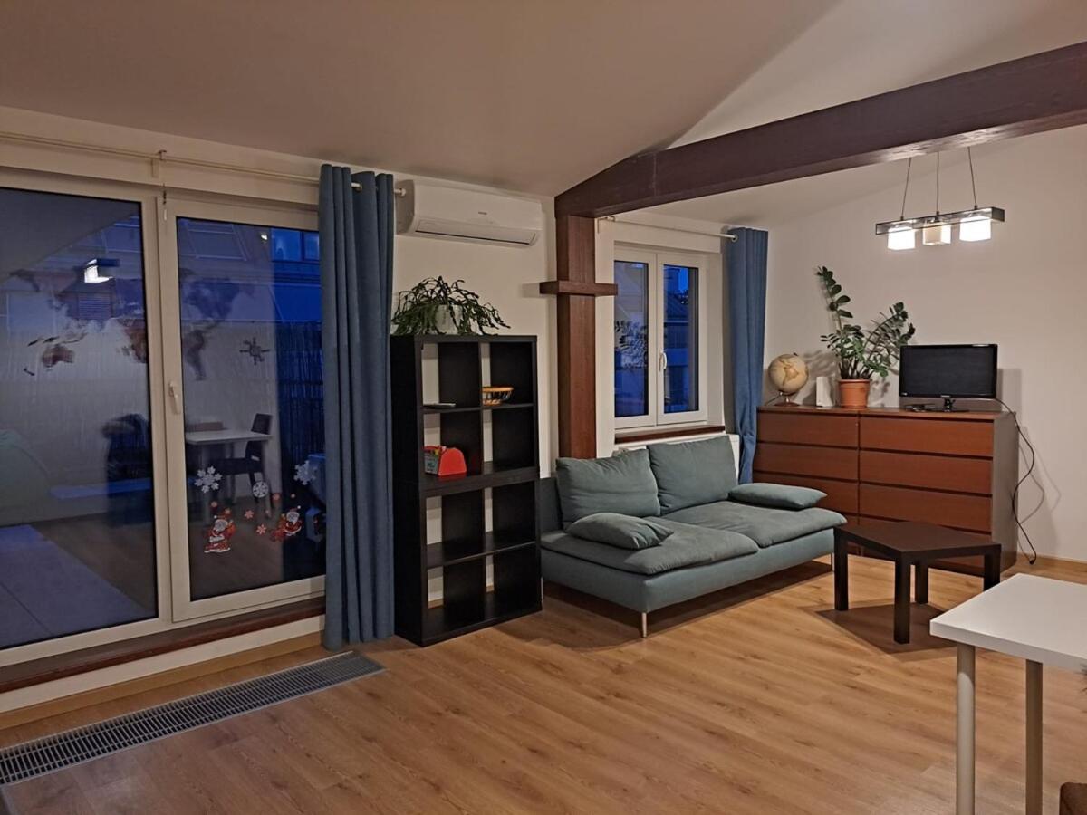 Cozy Penthouse In Old Town Apartment Bratislava